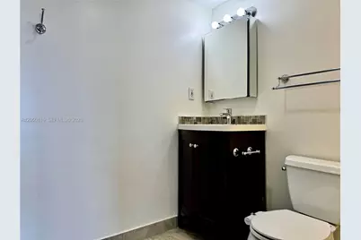 2780 NE 183rd St #2012, Aventura, FL 33160 - Photo 27