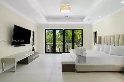 168 Fiesta Way, Fort Lauderdale, FL 33301 - Photo 17