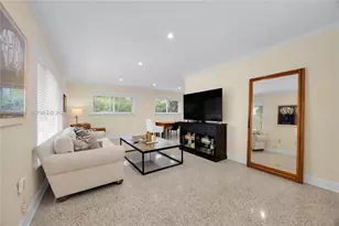8141 SW 62nd Ct, Miami, FL 33143 - Photo 11