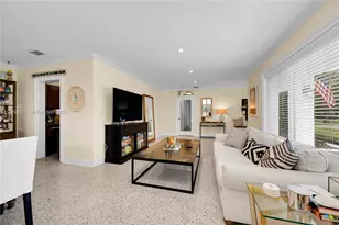 8141 SW 62nd Ct, Miami, FL 33143 - Photo 13