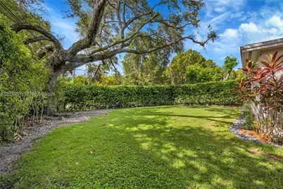8141 SW 62nd Ct, Miami, FL 33143 - Photo 27