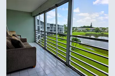 3076 E Exeter E #3076, Boca Raton, FL 33434 - Photo 17