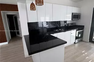 690 E 46th St, Hialeah, FL 33013 - Photo 7