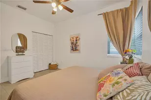 2404 NE 135th St, North Miami, FL 33181 - Photo 49
