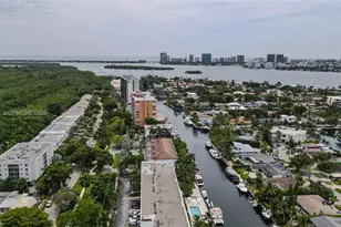 2404 NE 135th St, North Miami, FL 33181 - Photo 15