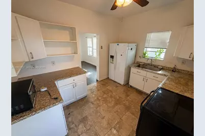 706 9th St #A, West Palm Beach, FL 33401 - Photo 3