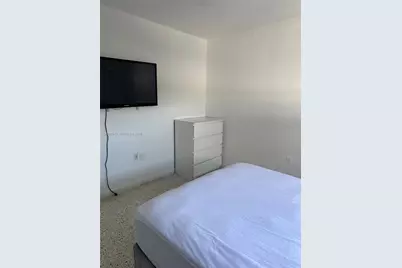 1736 SW 19th St #404, Miami, FL 33145 - Photo 15