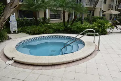 9301 SW 92nd Ave #212B, Miami, FL 33176 - Photo 29