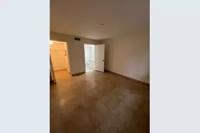 2911 SE 13th Rd #106-40, Homestead, FL 33035 - Photo 11