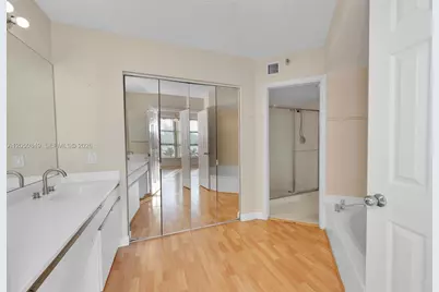 3530 Mystic Pointe Dr #710, Aventura, FL 33180 - Photo 27