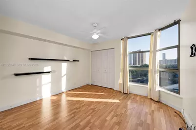 3530 Mystic Pointe Dr #710, Aventura, FL 33180 - Photo 25