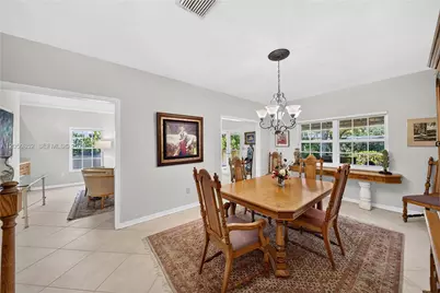4820 Campo Sano Ct, Coral Gables, FL 33146 - Photo 7