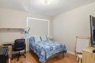21 Simonton Cir, Weston, FL 33326 - Photo 15