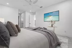 1030 NE 2nd Ave, Cape Coral, FL 33909 - Photo 13
