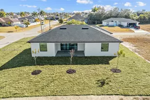 1030 NE 2nd Ave, Cape Coral, FL 33909 - Photo 27