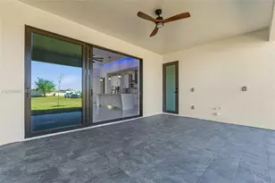 1030 NE 2nd Ave, Cape Coral, FL 33909 - Photo 25
