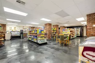 6039 Collins Ave, Miami Beach, FL 33140 - Photo 35