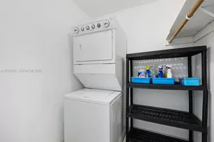 6039 Collins Ave, Miami Beach, FL 33140 - Photo 29