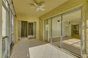 8798 Holly Ct, Tamarac, FL 33321 - Photo 9