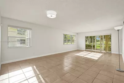 8798 Holly Ct #101, Tamarac, FL 33321 - Photo 7