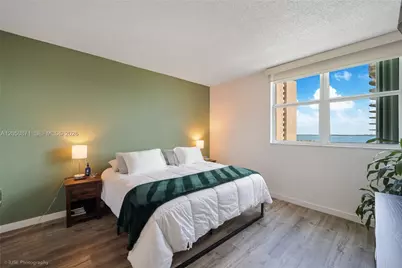 2475 Brickell Ave #1107, Miami, FL 33129 - Photo 7