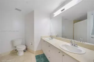 2475 Brickell Ave, Miami, FL 33129 - Photo 9