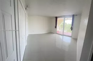 6970 NW 186th St, Hialeah, FL 33015 - Photo 5