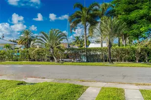 230 NE 2nd Pl, Dania Beach, FL 33004 - Photo 27