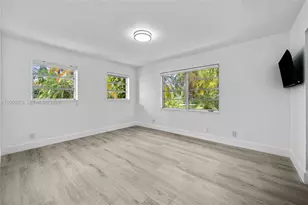 230 NE 2nd Pl, Dania Beach, FL 33004 - Photo 21