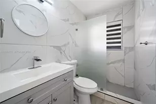 230 NE 2nd Pl, Dania Beach, FL 33004 - Photo 23
