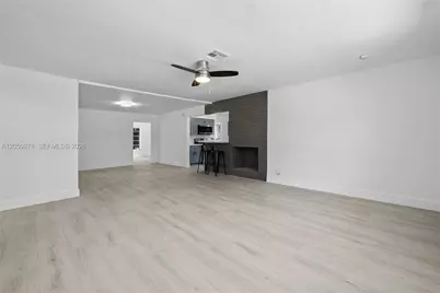 230 NE 2nd Pl, Dania Beach, FL 33004 - Photo 9