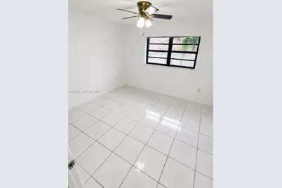 5373 W 24th Ct #5373, Hialeah, FL 33016 - Photo 13