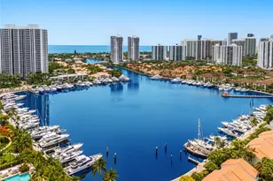 21399 Marina Cove Cir, Aventura, FL 33180 - Photo 47