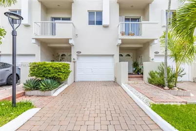 21399 Marina Cove Cir #M-15, Aventura, FL 33180 - Photo 9