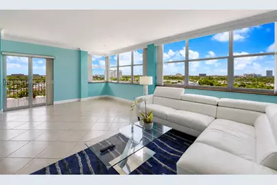 11930 N Bayshore Dr #909, North Miami, FL 33181 - Photo 9