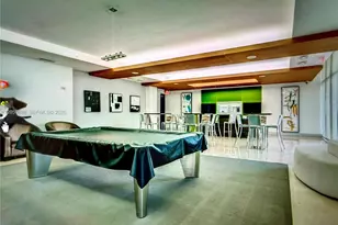 500 Brickell Ave, Miami, FL 33131 - Photo 9