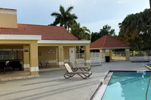643 Vista Isles Dr, Sunrise, FL 33325 - Photo 3