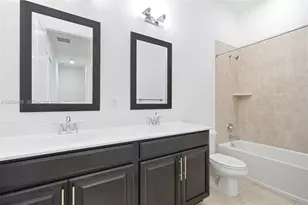 12441 NW 18th Ct, Pembroke Pines, FL 33028 - Photo 27
