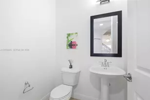 12441 NW 18th Ct, Pembroke Pines, FL 33028 - Photo 17