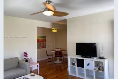 7935 Carlyle Ave #10, Miami Beach, FL 33141 - Photo 5