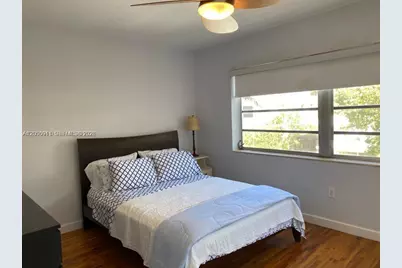 7935 Carlyle Ave #10, Miami Beach, FL 33141 - Photo 9