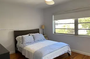 7935 Carlyle Ave, Miami Beach, FL 33141 - Photo 9