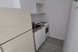 7090 NW 17th Ave, Miami, FL 33147 - Photo 11