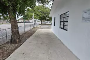 7090 NW 17th Ave, Miami, FL 33147 - Photo 3