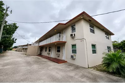 2917 Plunkett St #17C, Hollywood, FL 33020 - Photo 1