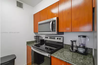 1200 Brickell Bay Dr #2324, Miami, FL 33131 - Photo 13