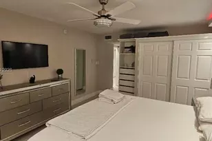 18081 Biscayne Blvd, Aventura, FL 33160 - Photo 11