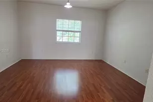 5670 NW 116th Ave, Doral, FL 33178 - Photo 5
