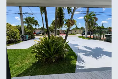 7239 NW 3rd St, Miami, FL 33126 - Photo 5