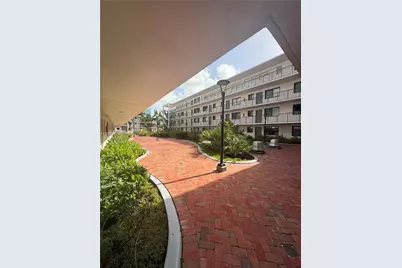 2924 Day Ave #N110, Miami, FL 33133 - Photo 17